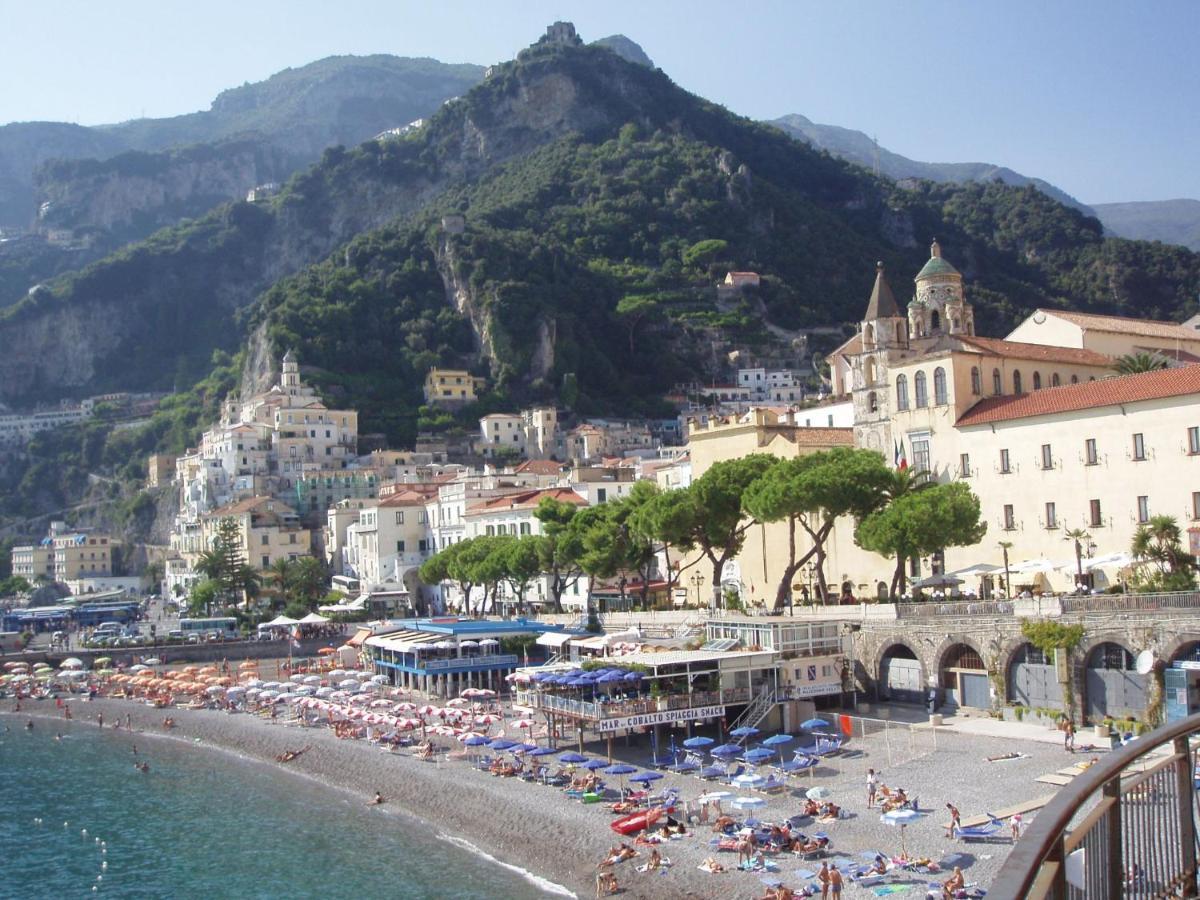Locazione Turistica Caleidoscopio Apartment Амалфи Екстериор снимка