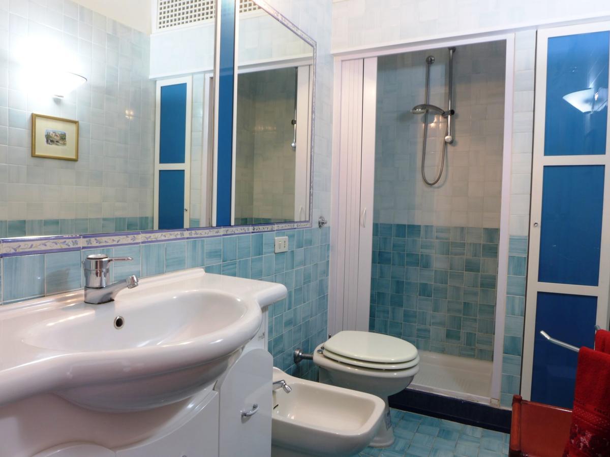 Locazione Turistica Caleidoscopio Apartment Амалфи Екстериор снимка