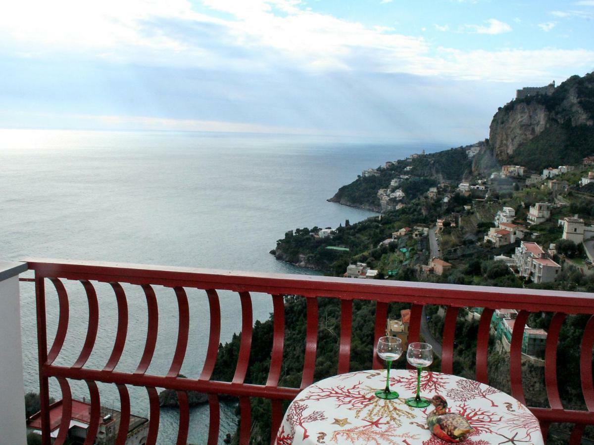 Locazione Turistica Caleidoscopio Apartment Амалфи Екстериор снимка